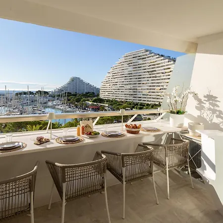 Splendide Marina Baie Des Anges 빌뇌브루베